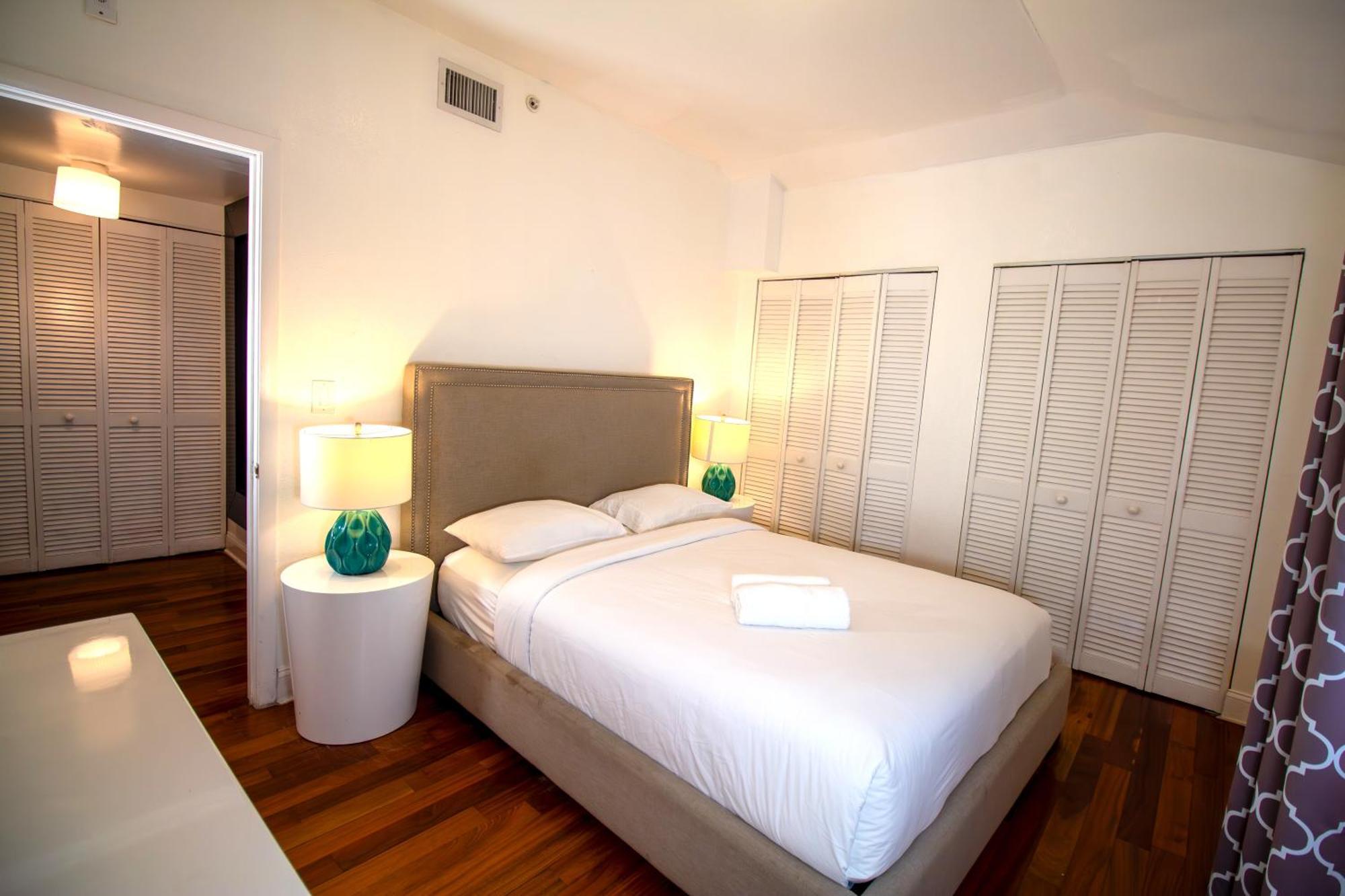 Hispaniola Apartments Part Of The Oasis Casita Collection Miami Beach Luaran gambar