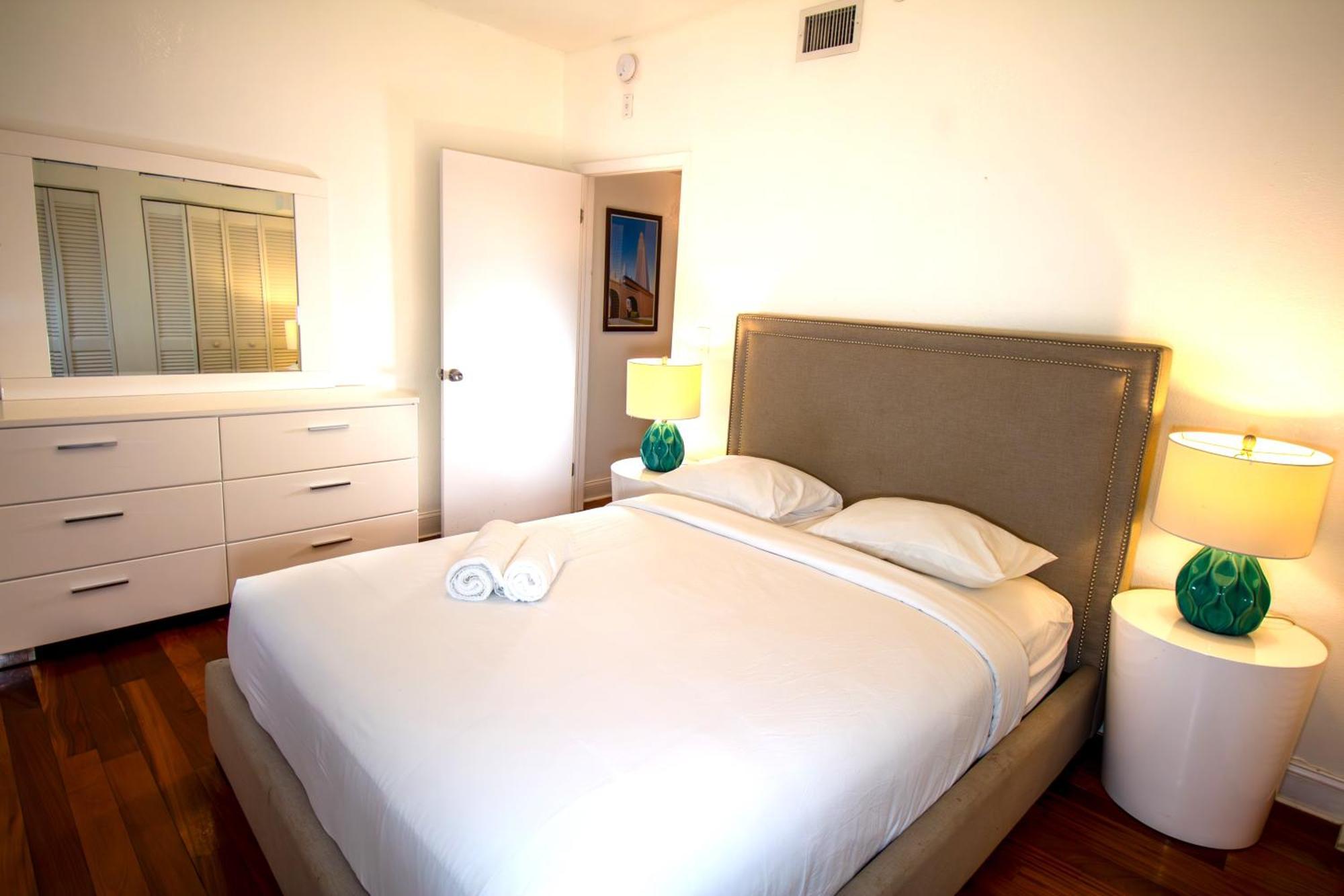 Hispaniola Apartments Part Of The Oasis Casita Collection Miami Beach Luaran gambar