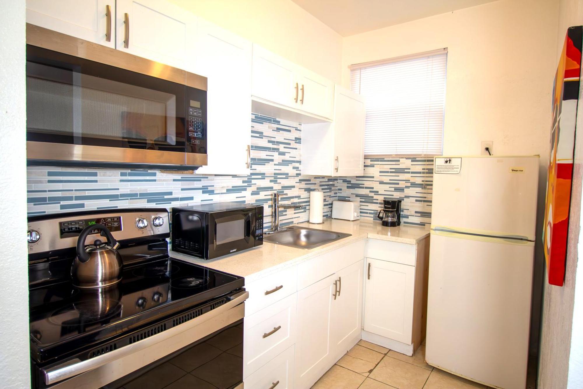 Hispaniola Apartments Part Of The Oasis Casita Collection Miami Beach Luaran gambar